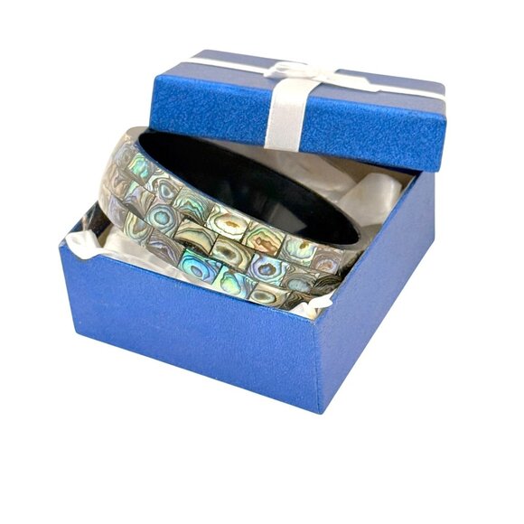 Gorgeous Abalone Shell Inlay Bangle Bracelet w/Box - Picture 5 of 5